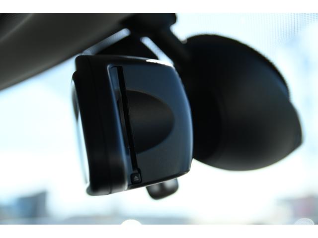 ＭＩＮＩ クーパーＳ　純正１７インチＡＷ　純正ナビ　ＡＢＳ　コンフォートアクセス　アームレスト　ＥＴＣ２．０　ＬＥＤヘッドライト　オートライト　レインセンサー　ＥＴＣ２．０（49枚目）