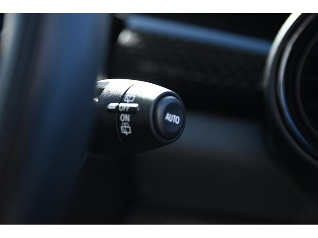 ＭＩＮＩ クーパーＳ　純正１７インチＡＷ　純正ナビ　ＡＢＳ　コンフォートアクセス　アームレスト　ＥＴＣ２．０　ＬＥＤヘッドライト　オートライト　レインセンサー　ＥＴＣ２．０（52枚目）