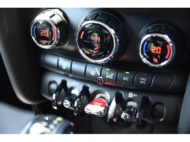 ＭＩＮＩ クーパーＳ　純正１６ＡＷ　純正ＨＤＤナビ　バックカメラ　ＥＴＣ２．０　ＬＥＤヘッドライト　オートライト　レインセンサー（45枚目）