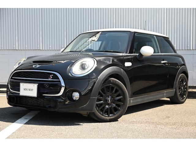ＭＩＮＩ クーパーＳ　純正１６ＡＷ　純正ＨＤＤナビ　バックカメラ　ＥＴＣ２．０　ＬＥＤヘッドライト　オートライト　レインセンサー（60枚目）