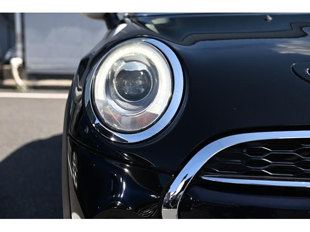ＭＩＮＩ クーパーＳ　純正１６ＡＷ　純正ＨＤＤナビ　バックカメラ　ＥＴＣ２．０　ＬＥＤヘッドライト　オートライト　レインセンサー（73枚目）