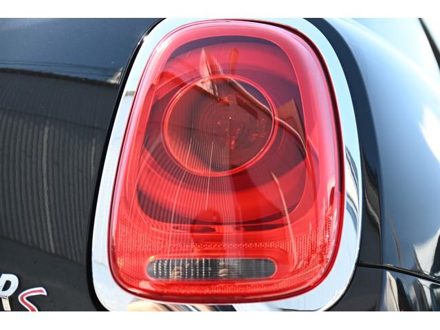 ＭＩＮＩ クーパーＳ　純正１６ＡＷ　純正ＨＤＤナビ　バックカメラ　ＥＴＣ２．０　ＬＥＤヘッドライト　オートライト　レインセンサー（77枚目）