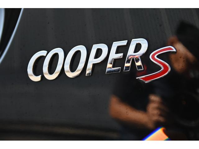 ＭＩＮＩ クーパーＳ　純正１６ＡＷ　純正ＨＤＤナビ　バックカメラ　ＥＴＣ２．０　ＬＥＤヘッドライト　オートライト　レインセンサー（79枚目）