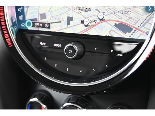 MINI クーパー 純正ナビ 純正AW 液晶メーター Bカメラ PDC コンフォートアクセス アームレスト LEDヘッドライト ドライビングモード オートライト レインセンサー クルコン(58枚目)