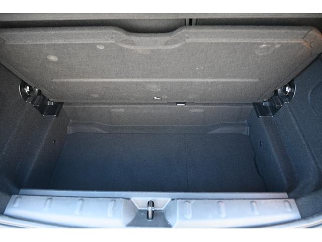 ＭＩＮＩ クーパーＤプレミアムプラスパックエッセンシャルトリム　純正１６ＡＷ　Ｄメーター　前後ＰＤＣ　ワイヤレスチャージング　Ｄアシスト　コンフォートアクセス　アームレスト　ＥＴＣ２．０　ＬＥＤヘッドライト　ドライビングモード　オートライト　ワイヤレスチャージング（34枚目）