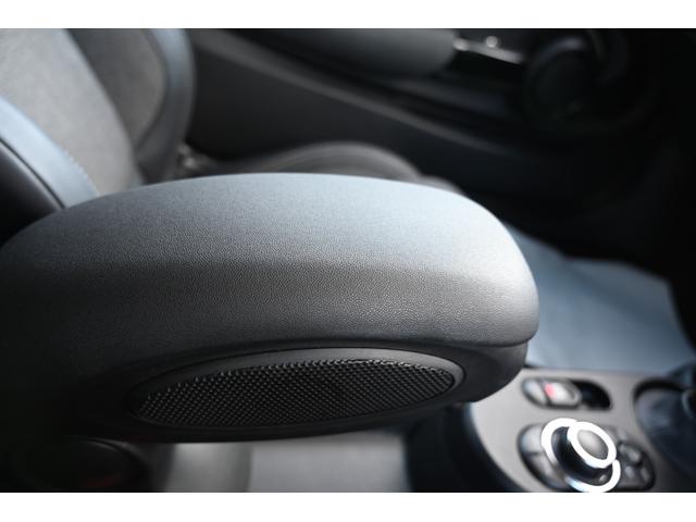 ＭＩＮＩ クーパーＤプレミアムプラスパックエッセンシャルトリム　純正１６ＡＷ　Ｄメーター　前後ＰＤＣ　ワイヤレスチャージング　Ｄアシスト　コンフォートアクセス　アームレスト　ＥＴＣ２．０　ＬＥＤヘッドライト　ドライビングモード　オートライト　ワイヤレスチャージング（59枚目）