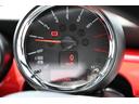 ジョンクーパーワークス　クーペ　６速マニュアル車社外１７ＡＷ　ＰＤＣキセノンヘッドライト　オートライト　レインセンサー　クルコン（47枚目）