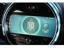 クーパーＤ　クロスオーバー・シャドー・エディション　限定車　純正１８ＡＷ　ＡｐｐｌｅＣａｒＰｌａｙ　前後ＰＤＣ　ワイヤレスチャージング　Ｄアシスト　バックカメラ　ＥＴＣ２．０　ＬＥＤヘッドライト　レザレットシート　シートヒーター　オートライト　ＡＣＣ（58枚目）