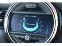 クーパーＳ　純正１７インチＡＷ　純正ナビ　ＡＢＳ　コンフォートアクセス　アームレスト　ＥＴＣ２．０　ＬＥＤヘッドライト　オートライト　レインセンサー　ＥＴＣ２．０（43枚目）