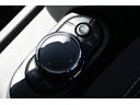クーパーＳ　純正１６ＡＷ　純正ＨＤＤナビ　バックカメラ　ＥＴＣ２．０　ＬＥＤヘッドライト　オートライト　レインセンサー（48枚目）