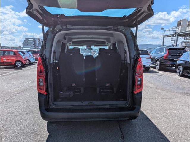 ベルランゴ ロング　マックス　ブルーＨＤｉ　登録済未使用車　新車保証継承　１．５Ｌディーゼルターボ　アップルカープレイ＆アンドロイドオート対応　３列シート７人乗り（30枚目）