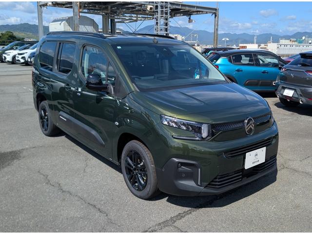 ベルランゴ ロング　マックス　ブルーＨＤｉ　登録済未使用車　新車保証継承　１．５Ｌディーゼルターボ　アップルカープレイ＆アンドロイドオート対応　３列シート７人乗り（56枚目）