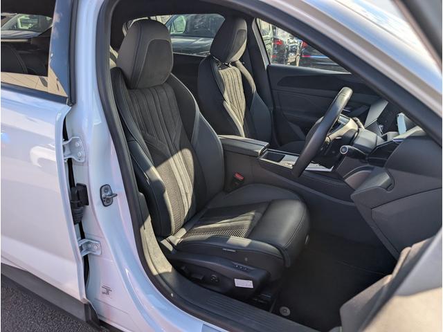 408 GT デモカー使用車 デジタルインナーミラードラレコ 新車保証継承+認定中古車保証12か月付帯 コネクトナビ アップルカープレイ&アンドロイドオート対応 電動リアゲート(25枚目)