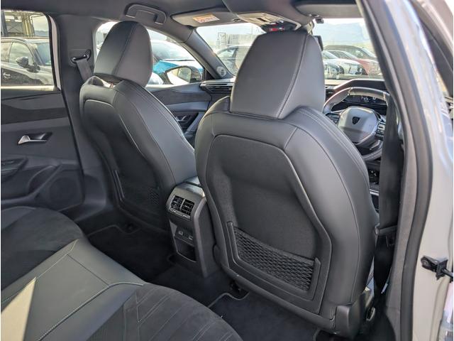 408 GT デモカー使用車 デジタルインナーミラードラレコ 新車保証継承+認定中古車保証12か月付帯 コネクトナビ アップルカープレイ&アンドロイドオート対応 電動リアゲート(27枚目)