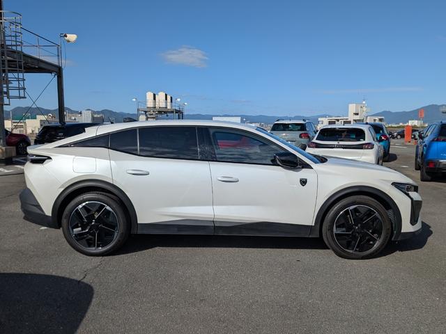 408 GT デモカー使用車 デジタルインナーミラードラレコ 新車保証継承+認定中古車保証12か月付帯 コネクトナビ アップルカープレイ&アンドロイドオート対応 電動リアゲート(48枚目)