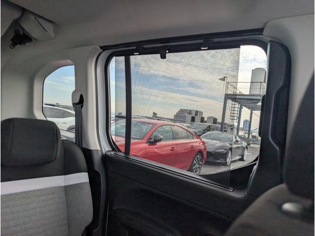 ベルランゴ マックス　ブルーＨＤｉ　ワンオーナー車　新車保証継承　１．５Ｌディーゼルターボ　パノラミックガラスルーフ　ＬＥＤヘッドライト　アップルカープレイ＆アンドロイドオート対応（35枚目）