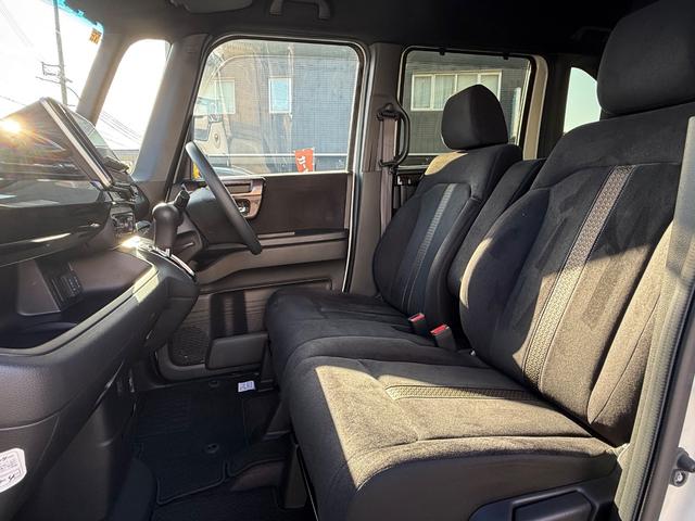 N-BOXカスタム G・Lホンダセンシング アダプティブクルーズコントロール・レーンキープアシスト・バックモニター・ETC・フルセグTV・ドラレコ・LEDヘッドライト・フロントフォグランプ・衝突被害軽減ブレーキ(2枚目)