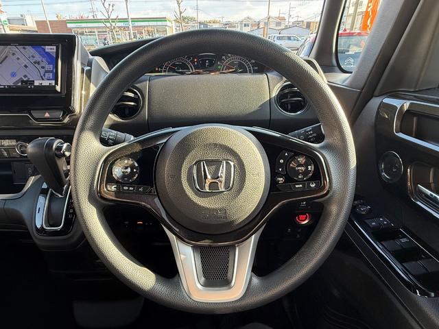 N-BOXカスタム G・Lホンダセンシング アダプティブクルーズコントロール・レーンキープアシスト・バックモニター・ETC・フルセグTV・ドラレコ・LEDヘッドライト・フロントフォグランプ・衝突被害軽減ブレーキ(14枚目)