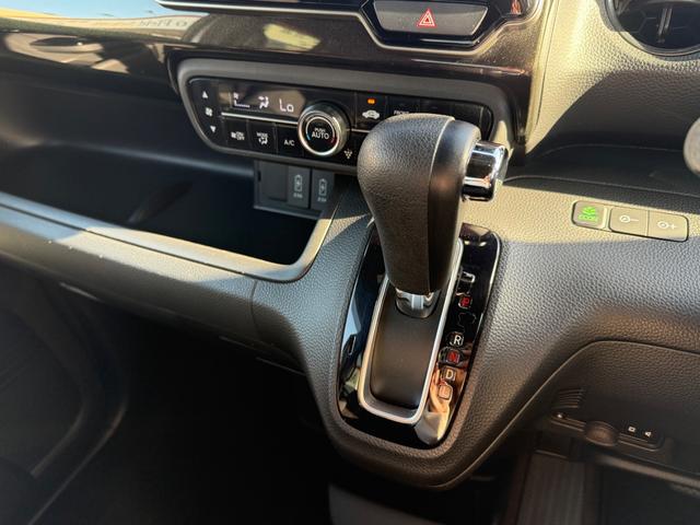 N-BOXカスタム G・Lホンダセンシング アダプティブクルーズコントロール・レーンキープアシスト・バックモニター・ETC・フルセグTV・ドラレコ・LEDヘッドライト・フロントフォグランプ・衝突被害軽減ブレーキ(20枚目)