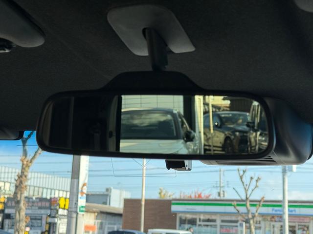 N-BOXカスタム G・Lホンダセンシング アダプティブクルーズコントロール・レーンキープアシスト・バックモニター・ETC・フルセグTV・ドラレコ・LEDヘッドライト・フロントフォグランプ・衝突被害軽減ブレーキ(23枚目)