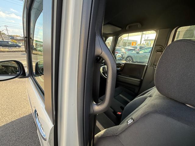 N-BOXカスタム G・Lホンダセンシング アダプティブクルーズコントロール・レーンキープアシスト・バックモニター・ETC・フルセグTV・ドラレコ・LEDヘッドライト・フロントフォグランプ・衝突被害軽減ブレーキ(41枚目)