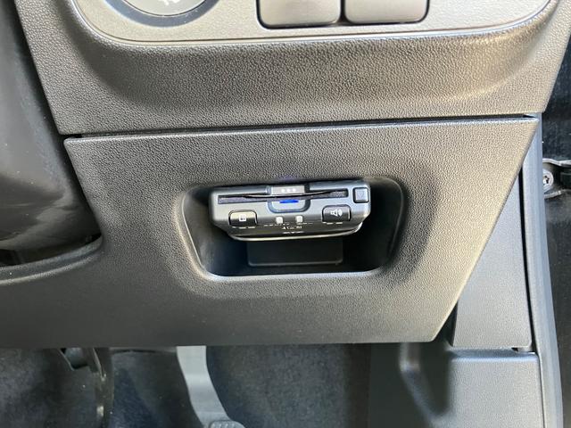 C3 シャイン ETC LEDヘッドライト 17インチOZホイール アクティブセーフティーブレーキ ブラインドスポットモニター レーンキープアシスト クリアランスソナー バックカメラ アップルカープレイ(44枚目)