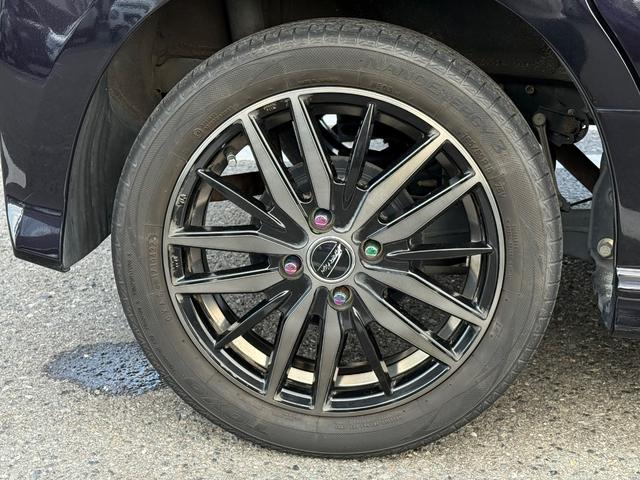 N-BOXカスタム G SSパッケージ 両側パワースライドドア・バックモニター・CD/DVD・フルセグTV・ETC・HIDヘッドライト・フロントフォグランプ・衝突被害軽減ブレーキ(5枚目)