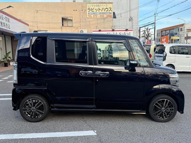 N-BOXカスタム G SSパッケージ 両側パワースライドドア・バックモニター・CD/DVD・フルセグTV・ETC・HIDヘッドライト・フロントフォグランプ・衝突被害軽減ブレーキ(9枚目)