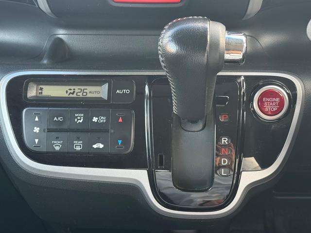 N-BOXカスタム G SSパッケージ 両側パワースライドドア・バックモニター・CD/DVD・フルセグTV・ETC・HIDヘッドライト・フロントフォグランプ・衝突被害軽減ブレーキ(17枚目)