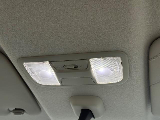 N-BOXカスタム G SSパッケージ 両側パワースライドドア・バックモニター・CD/DVD・フルセグTV・ETC・HIDヘッドライト・フロントフォグランプ・衝突被害軽減ブレーキ(20枚目)