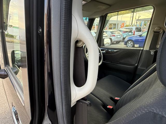 N-BOXカスタム G SSパッケージ 両側パワースライドドア・バックモニター・CD/DVD・フルセグTV・ETC・HIDヘッドライト・フロントフォグランプ・衝突被害軽減ブレーキ(40枚目)