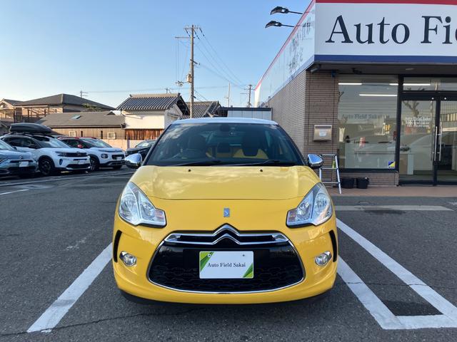 ＤＳ３ スポーツシック　６速マニュアル　ＥＴＣ　ドラレコ　クルーズコントロール　クリアランスソナー　イエローシフトノブ　イエローシート（2枚目）