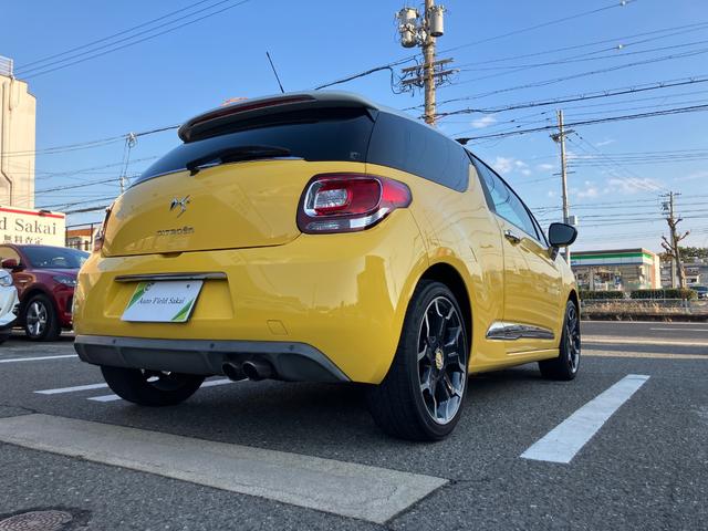 ＤＳ３ スポーツシック　６速マニュアル　ＥＴＣ　ドラレコ　クルーズコントロール　クリアランスソナー　イエローシフトノブ　イエローシート（9枚目）