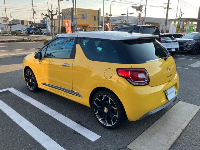 ＤＳ３ スポーツシック　６速マニュアル　ＥＴＣ　ドラレコ　クルーズコントロール　クリアランスソナー　イエローシフトノブ　イエローシート（12枚目）