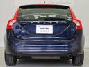 当店の認定中古車(VOLVO APPROVED CAR)はメーカー基準の車齢・走行に応じた内外装・機関の176項目もの項目に厳密な点検を実施。すべての基準を満たした自信を持ってお届けする中古車です。