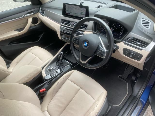 X1 xDrive 18d xライン 白革パワーシート HUD ウッドトリム シートヒーター LEDヘッドライト ワイヤレス充電(15枚目)