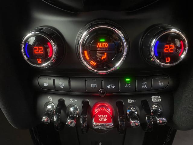 ＭＩＮＩ ジョンクーパーワークス　６速ＭＴ　ＬＣＩモデル　バックカメラ／ＰＤＣ　Ｆシートヒーター　ピアノブラックエクステリア　ライトパッケージ　コンフォートアクセス　ＪＣＷＣｕｐ１８ＡＷ（25枚目）