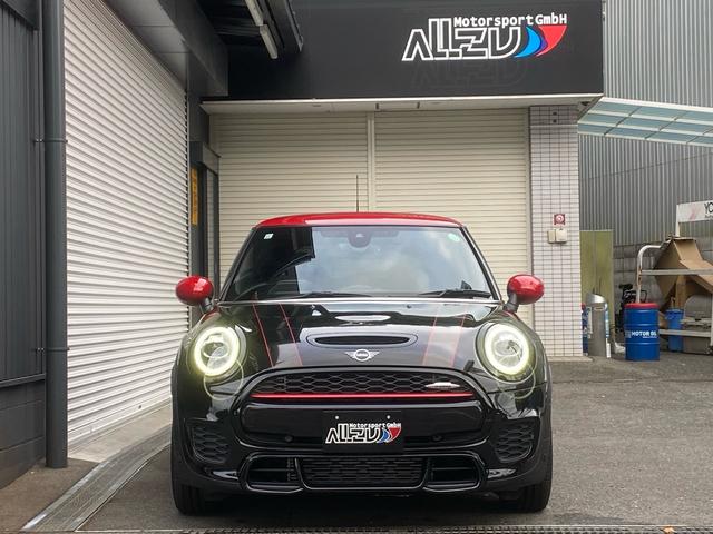 ＭＩＮＩ ジョンクーパーワークス　６速ＭＴ　ＬＣＩモデル　バックカメラ／ＰＤＣ　Ｆシートヒーター　ピアノブラックエクステリア　ライトパッケージ　コンフォートアクセス　ＪＣＷＣｕｐ１８ＡＷ（31枚目）