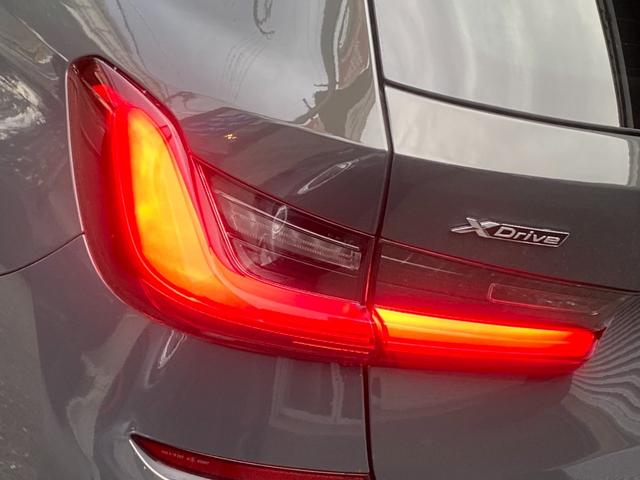 ３シリーズ ３２０ｄ　ｘＤｒｉｖｅツーリング　Ｍスポーツ　ｉｎｄｉｖｉｄｕａｌドラバイトグレー　ｅｎｄ．ｃｃルーフスポイラー　パノラマサンルーフ革シート　パークアシスト＋　コンフォートアクセス　シートヒーター　ＨｉＦｉスピーカー　ウッドトリム　ワイヤレス充電（35枚目）