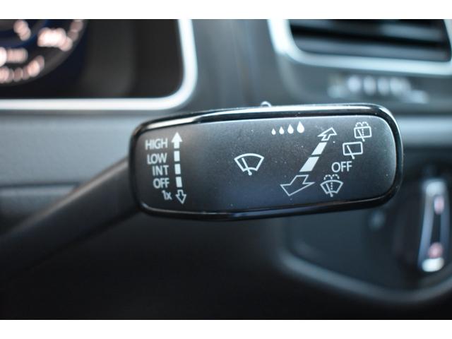 VOLKSWAGEN GOLF TSI COMFORTLINE TECH EDITION