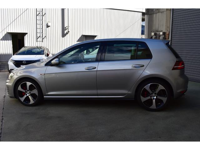 ゴルフGTI ベースグレード ナビゲーション/テレビ/ETC/バックカメラ/クルーズコントロール/パドルシフト/プッシュスタート/ドライブレコーダー/DCC/ブラインドスポット/ステアリングスイッチ(7枚目)