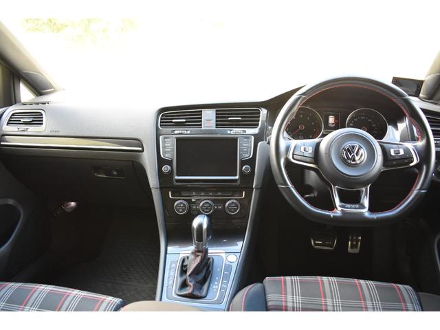ゴルフGTI ベースグレード ナビゲーション/テレビ/ETC/バックカメラ/クルーズコントロール/パドルシフト/プッシュスタート/ドライブレコーダー/DCC/ブラインドスポット/ステアリングスイッチ(14枚目)
