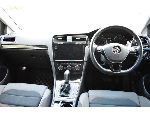 ゴルフ TSIハイライン ナビゲーション/テレビ/ETC/バックカメラ/アダプティブクルーズコントロール/オートエアコン/パドルシフト/ブラインドスポット/プッシュスタート/純正アルミホイール(13枚目)