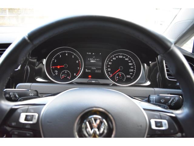 ゴルフ TSIハイライン ナビゲーション/テレビ/ETC/バックカメラ/アダプティブクルーズコントロール/オートエアコン/パドルシフト/ブラインドスポット/プッシュスタート/純正アルミホイール(14枚目)