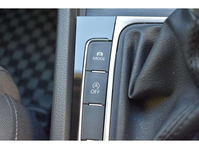 ゴルフ TSIハイライン ナビゲーション/テレビ/ETC/バックカメラ/アダプティブクルーズコントロール/オートエアコン/パドルシフト/ブラインドスポット/プッシュスタート/純正アルミホイール(26枚目)