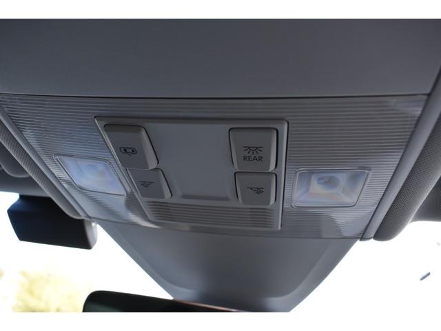 ゴルフ TSIハイライン ナビゲーション/テレビ/ETC/バックカメラ/アダプティブクルーズコントロール/オートエアコン/パドルシフト/ブラインドスポット/プッシュスタート/純正アルミホイール(30枚目)