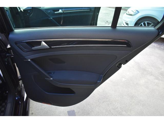 ゴルフ TSIハイライン ナビゲーション/テレビ/ETC/バックカメラ/アダプティブクルーズコントロール/オートエアコン/パドルシフト/ブラインドスポット/プッシュスタート/純正アルミホイール(42枚目)