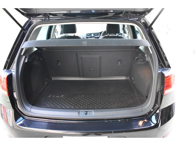 ゴルフ TSIハイライン ナビゲーション/テレビ/ETC/バックカメラ/アダプティブクルーズコントロール/オートエアコン/パドルシフト/ブラインドスポット/プッシュスタート/純正アルミホイール(47枚目)