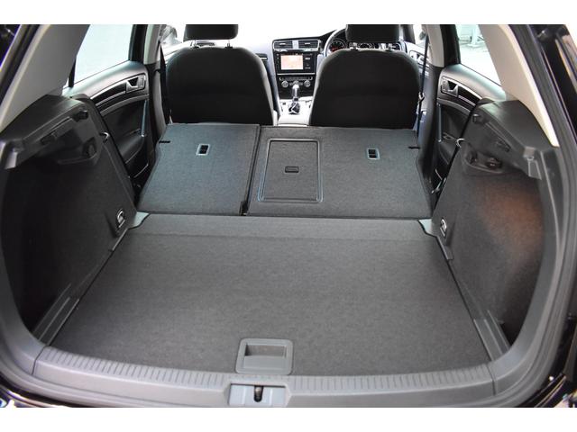 ゴルフ TSIハイライン ナビゲーション/テレビ/ETC/バックカメラ/アダプティブクルーズコントロール/オートエアコン/パドルシフト/ブラインドスポット/プッシュスタート/純正アルミホイール(50枚目)