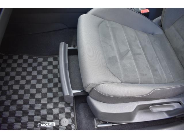 ゴルフ TSIハイライン ナビゲーション/テレビ/ETC/バックカメラ/アダプティブクルーズコントロール/オートエアコン/パドルシフト/ブラインドスポット/プッシュスタート/純正アルミホイール(54枚目)